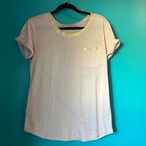 Ana gold accent light pink tee